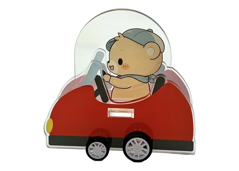 タイヤ付き台座にセットしたプルバックカーアクスタ
