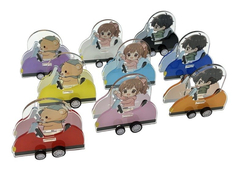 走らせて遊べるプルバックカーアクスタ